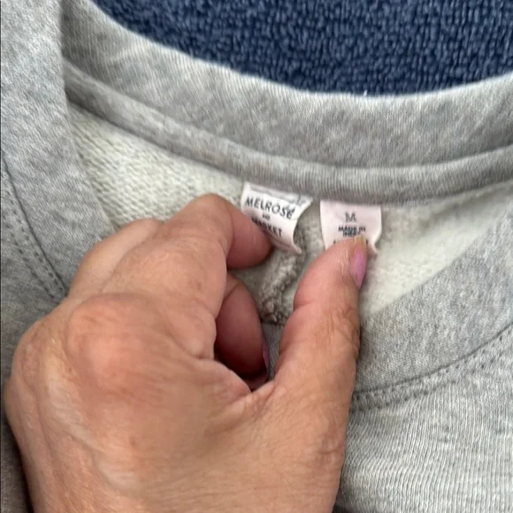 Gray and White Long Sleeve Top - Picture 5 of 5